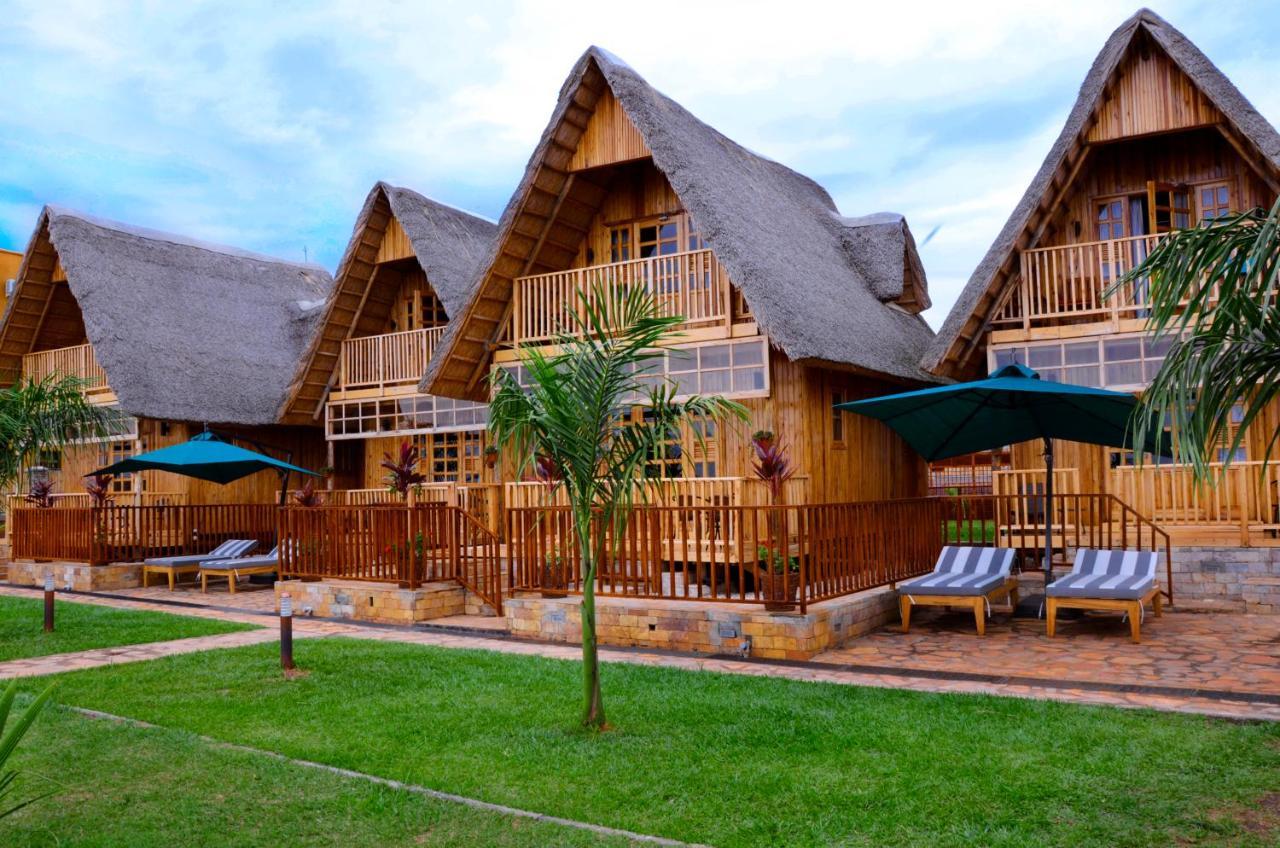 Pelican Lodge & Marina Entebbe Exterior photo