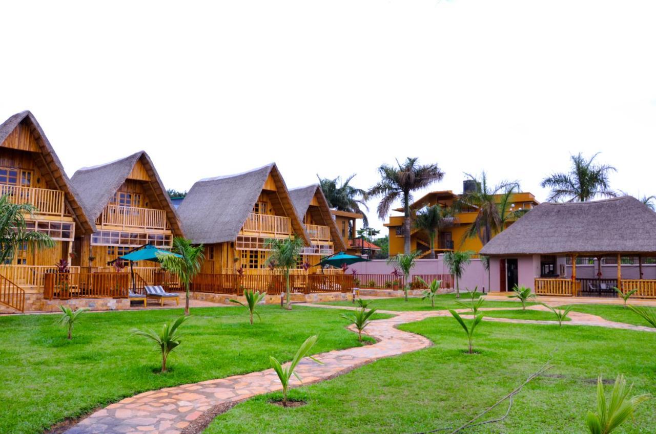 Pelican Lodge & Marina Entebbe Exterior photo